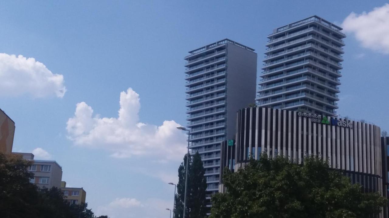 Апартаменти Apartman Praha Екстер'єр фото